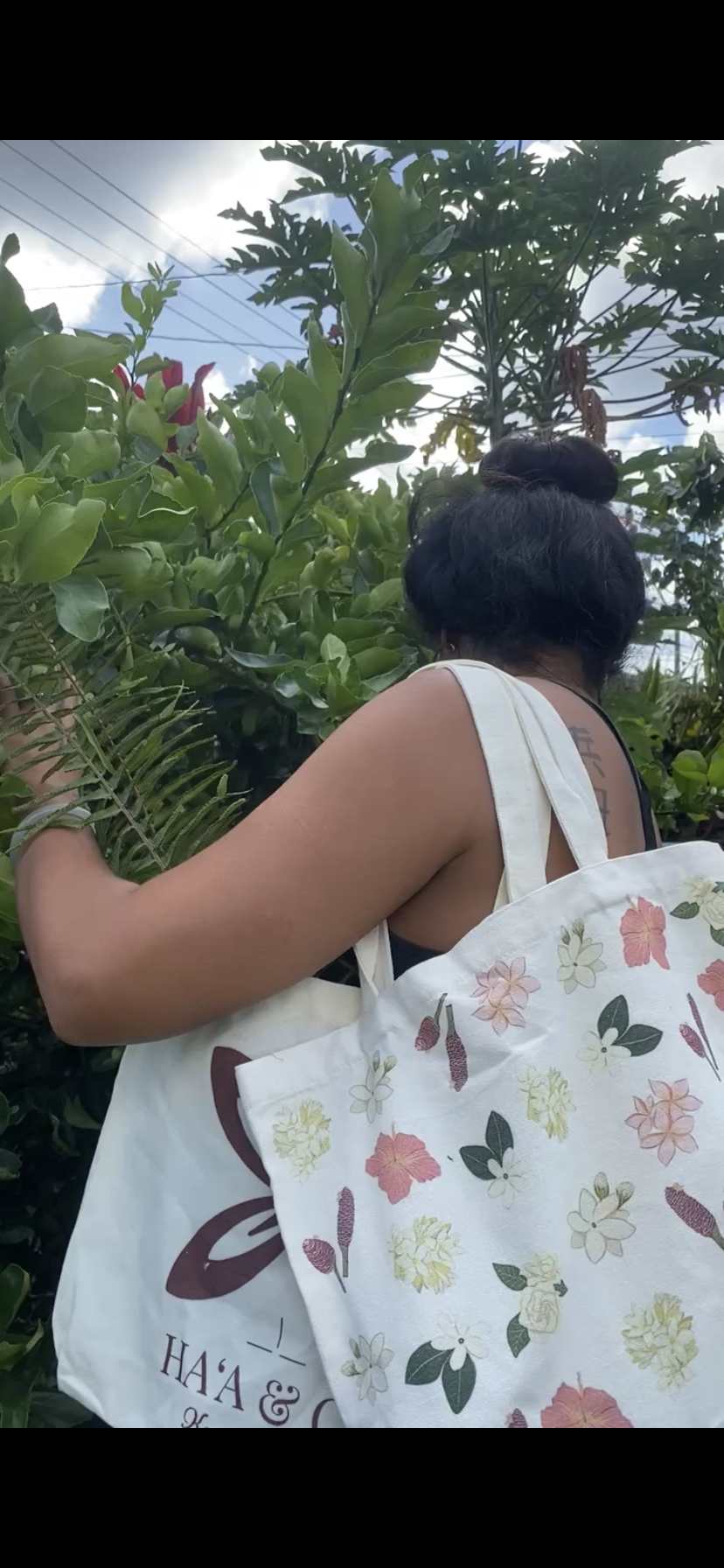 Carry Your Nā Pua canvas tote